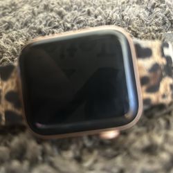 Apple Watch SE