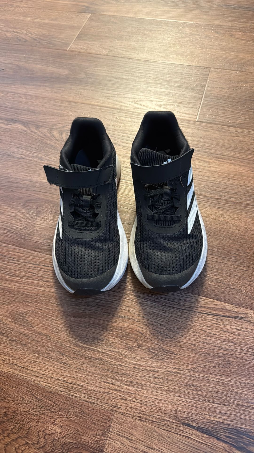 Adidas running shoes for kids
