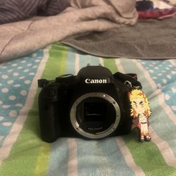Canon EOS Rebel T3i Digital SLR Camera