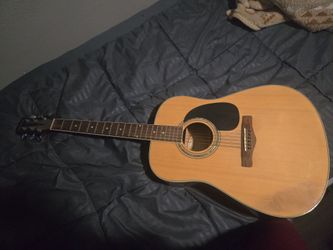 Mitchell acoustic guitar 6 strings