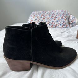 Women’s Boots Black Size 11 