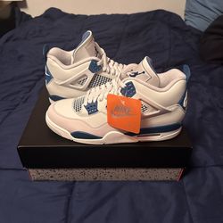 Jordan 4 Retro Military Blue (2024) Size 10M *Read Description*