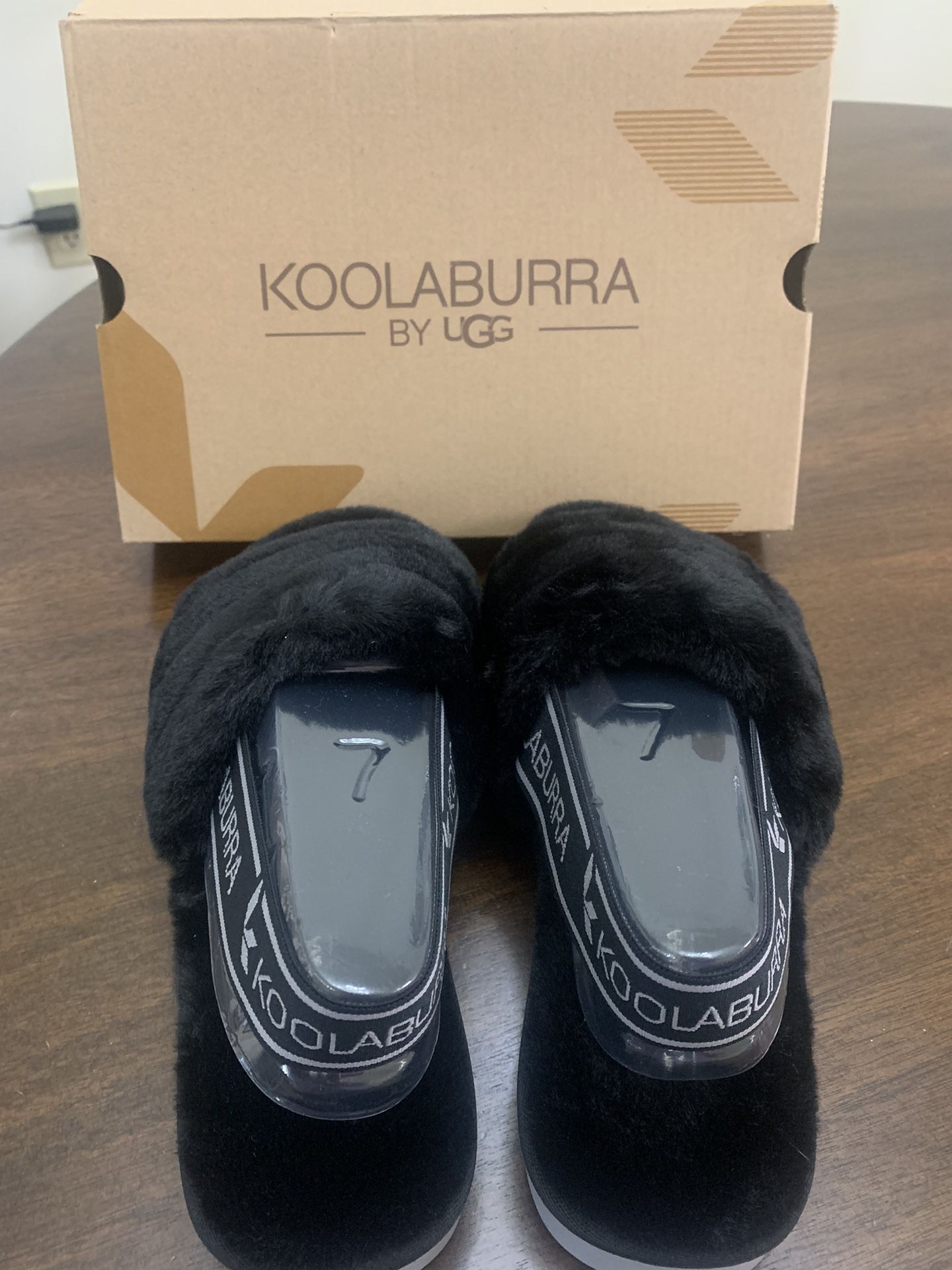 Koolaburra By UGG Slippers