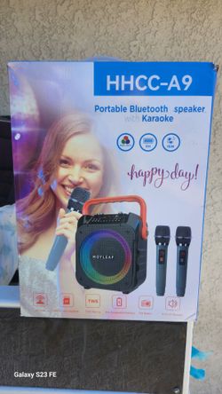 Moyleaf HHCC-A9 Portable Bluetooth Karaoke Speaker