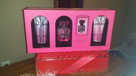 Victoria's Secret Bombshell perfume 4-Piece gift set
