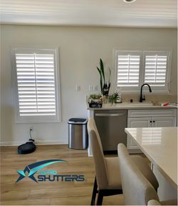Custom Real Wood Plantation Shutters - Premium Basswood Window Coverings Custom made & Licensed Professional Installation (Persianas de Madera)