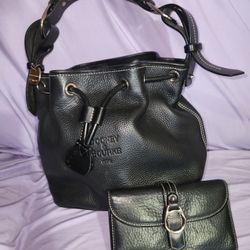 Dooney & Bourke Purse And Wallet. Really Good Condition 