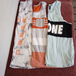 3 Mens Tank Tops bundle size Large 