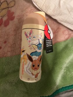 Owala x Pokémon Eevee Water Bottle 16 oz