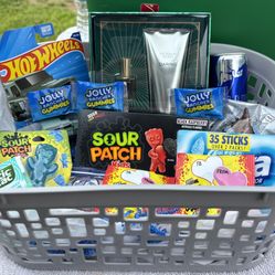 Men Valentine Basket