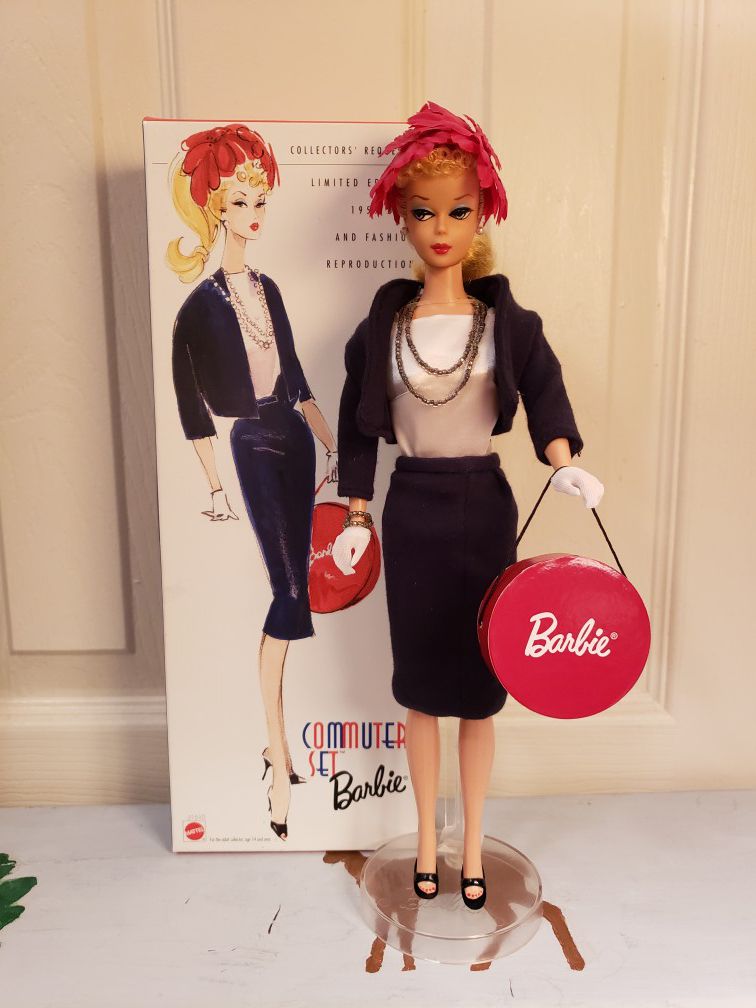 Commuter Barbie with Box