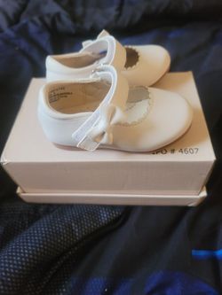 Baby Girl White Dress Shoes Size 3