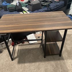 Free Computer Table