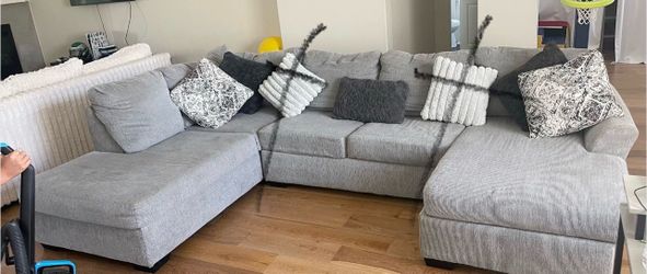 Sectional couch