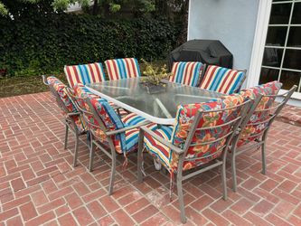 Patio Set - Glass Top and 8 Chairs with Cushions