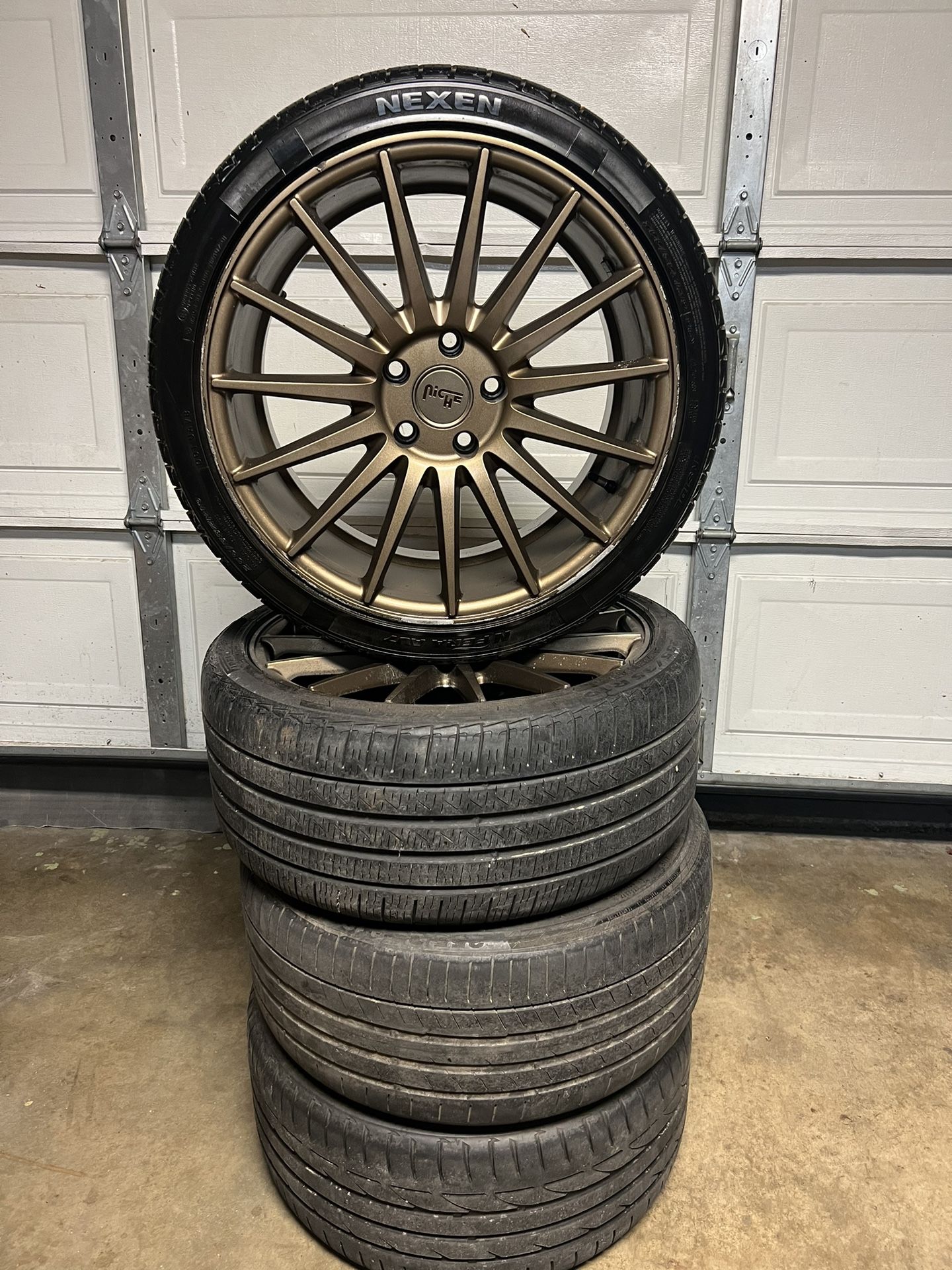 19in Wheels And Tires