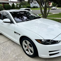 2018 Jaguar XE