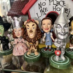 Westland Gifts Wizard Of Oz  Bobble Head 4 Inches Tall.