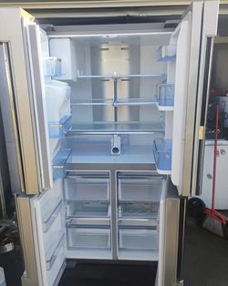 Samsung French Door Stainless Fridge
