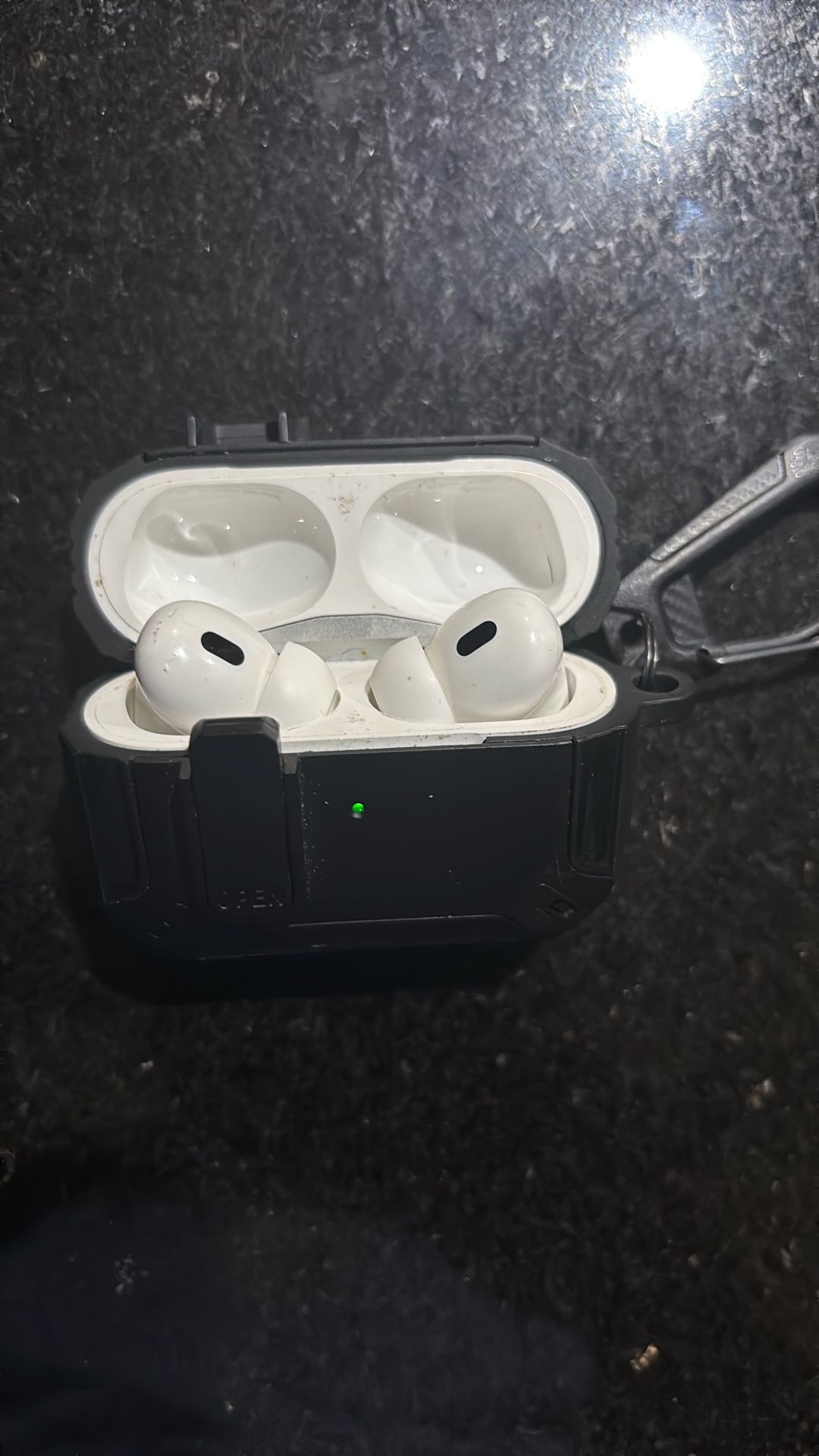 Air POD Pros 8b28