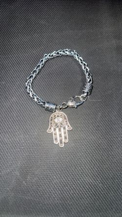 AILUOR Hamsa Hand of Fatima Bracelet - Evil Eye Protection Silver Tone