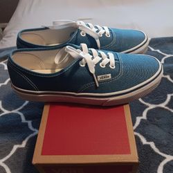 Big Kids Van Shoes Size 6Y