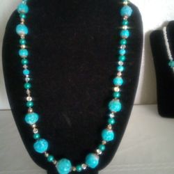 BEAUTIFUL TURQUOISE COLOR SET $40