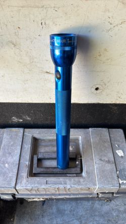 Large Blue Maglight Flashlight