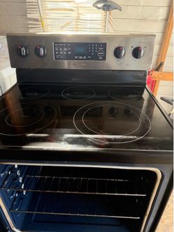 Conventional oven stove