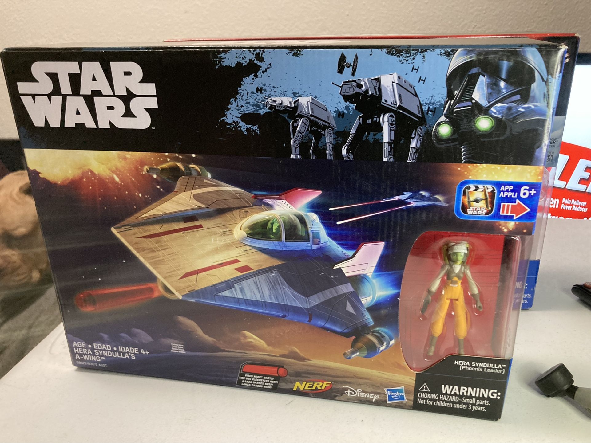 Star Wars Rebels HERA SYNDULLA'S A-WING - Nerf Dart Gun Spaceship with Figure