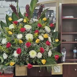 Rose/ Flower Arrangements 