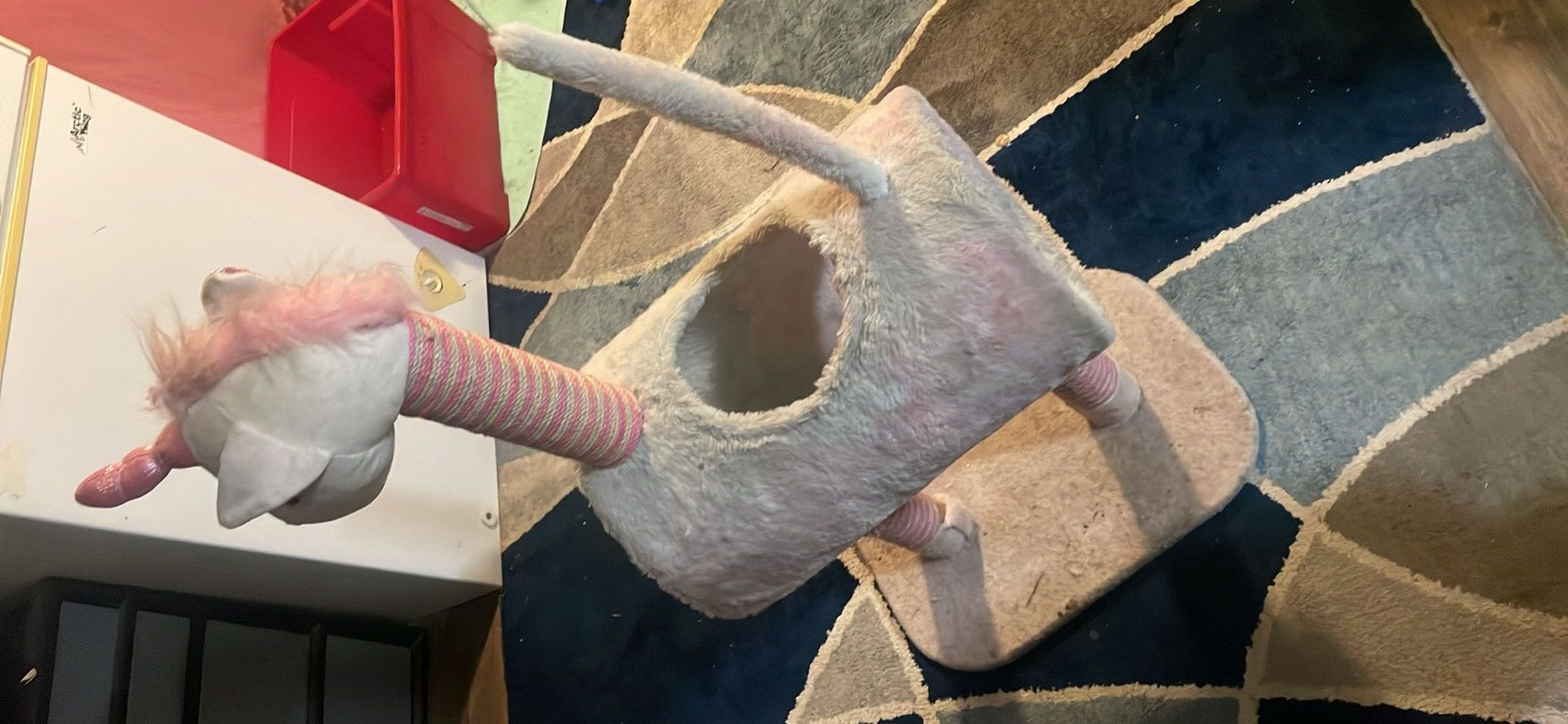 UNICORN CAT TREE