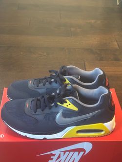 Nike Correlate