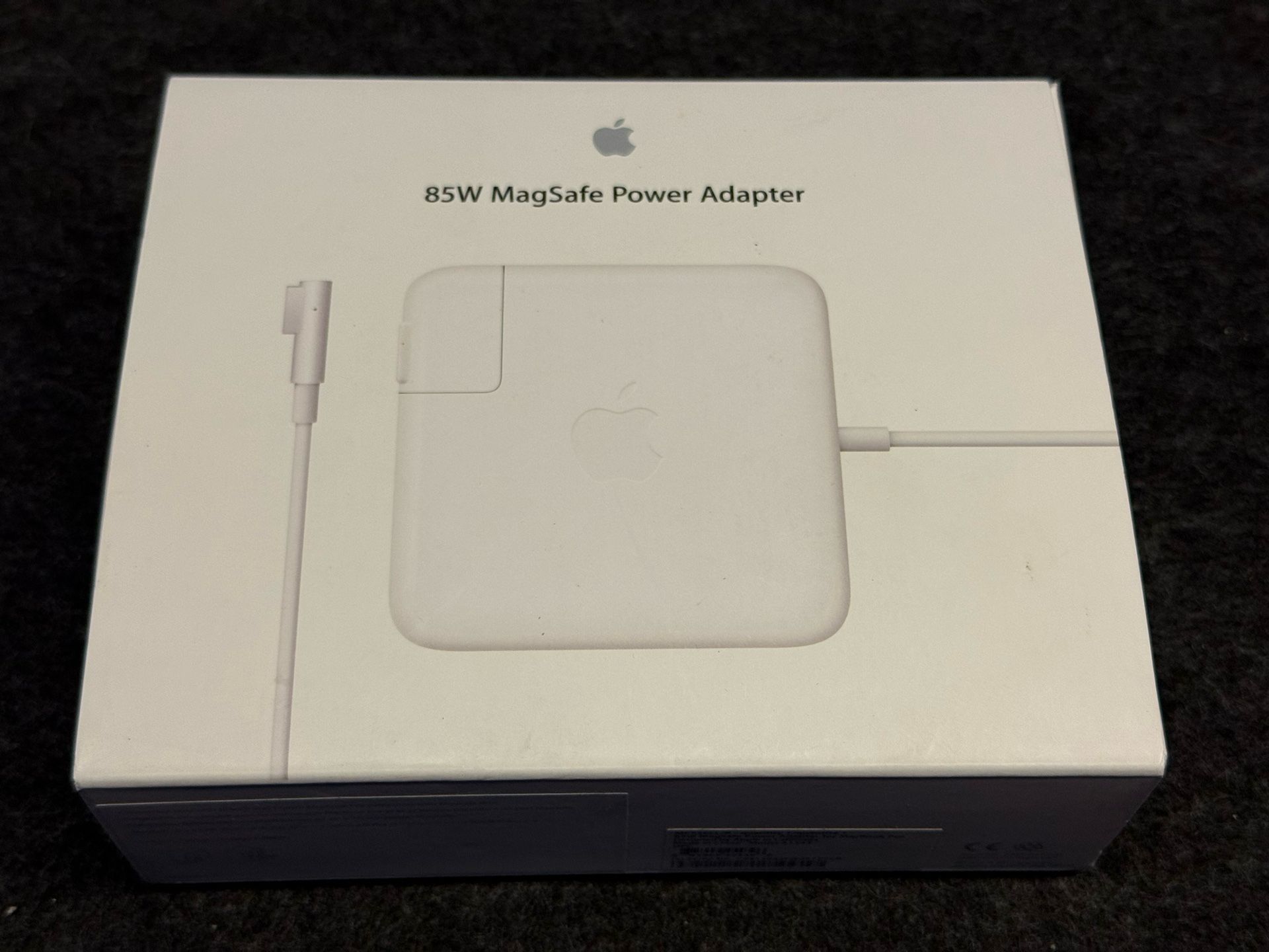 Apple MagSafe Power Adapter A1343 85W - Brand New