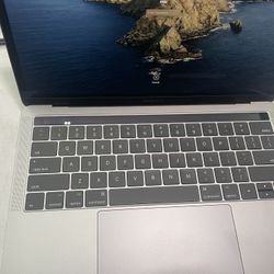 MacBook Pro 13” Touchbar Like New