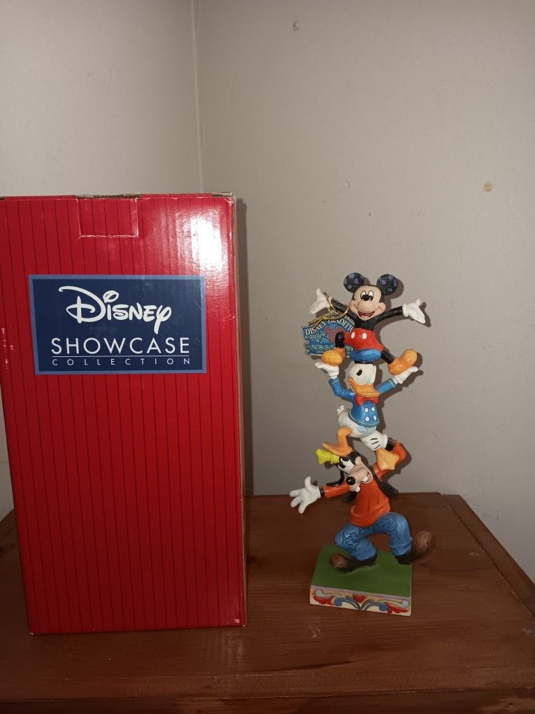 Disney Showcase Teetering Tower｜アメコミ Disney Showcase