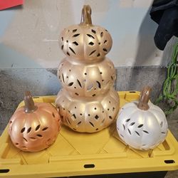 Pumpkin Decor