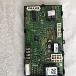 Original Lennox SureLight furnace control board (Honeywell).