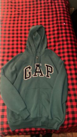 Gap Sweater