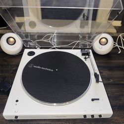 Audio-Technica Record Player W/ Creative Speakers
