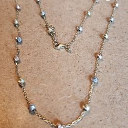 Womans Beautiful 14kt Gold Chain