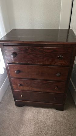 Dresser
