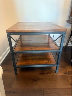 Reclaimed wood and metal end table