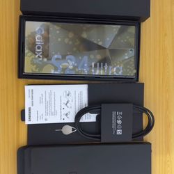 Samsung Galaxy S24 Ultra Black Titanium 512GB - International Unlocked - NEW!
