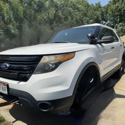2014 Ford Explorer