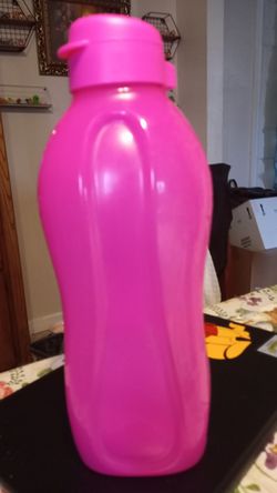 Tupperware Hugh ECO Water Jug 2L