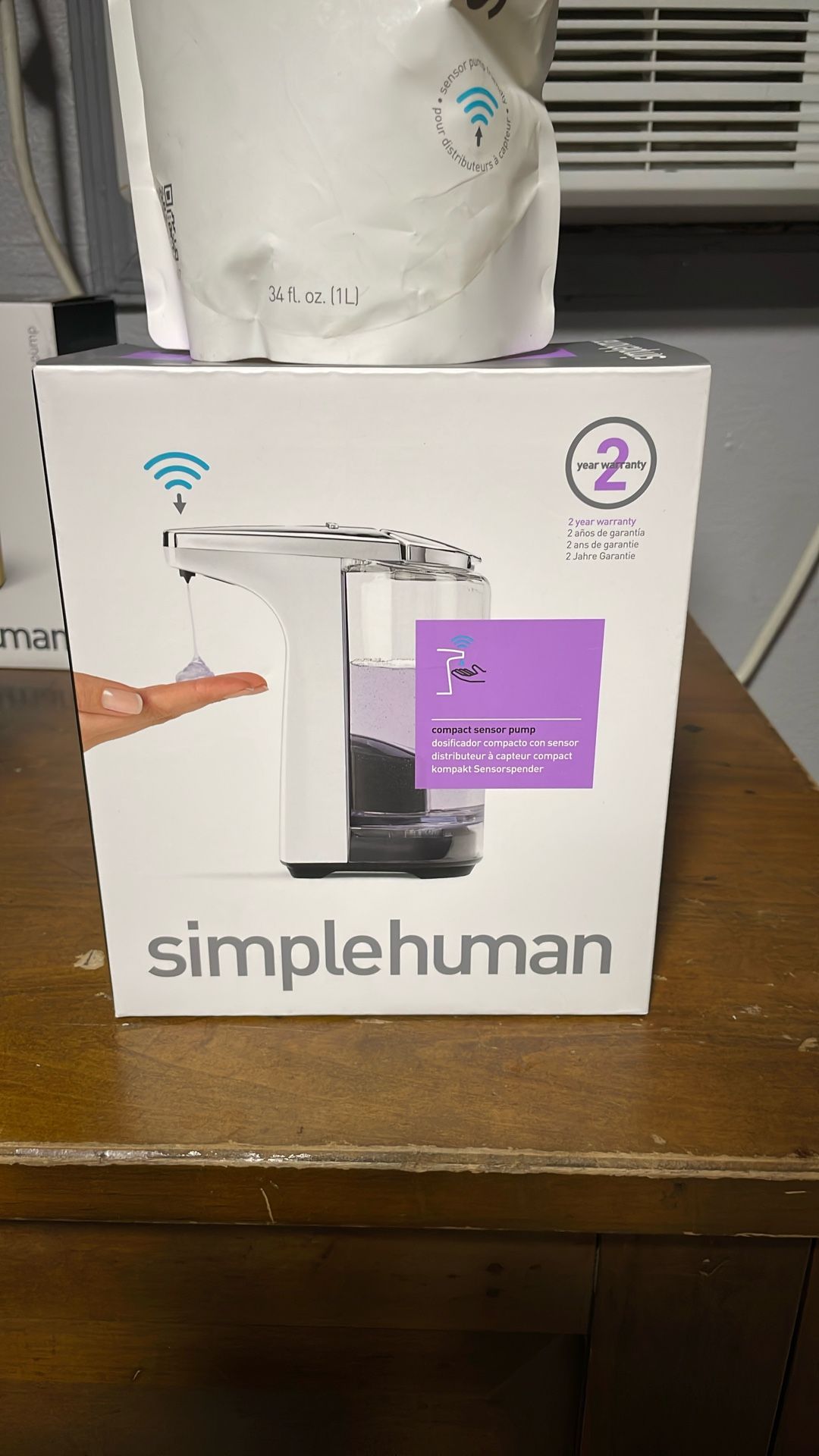 Simple Human Compact Sensor Pump / Soap