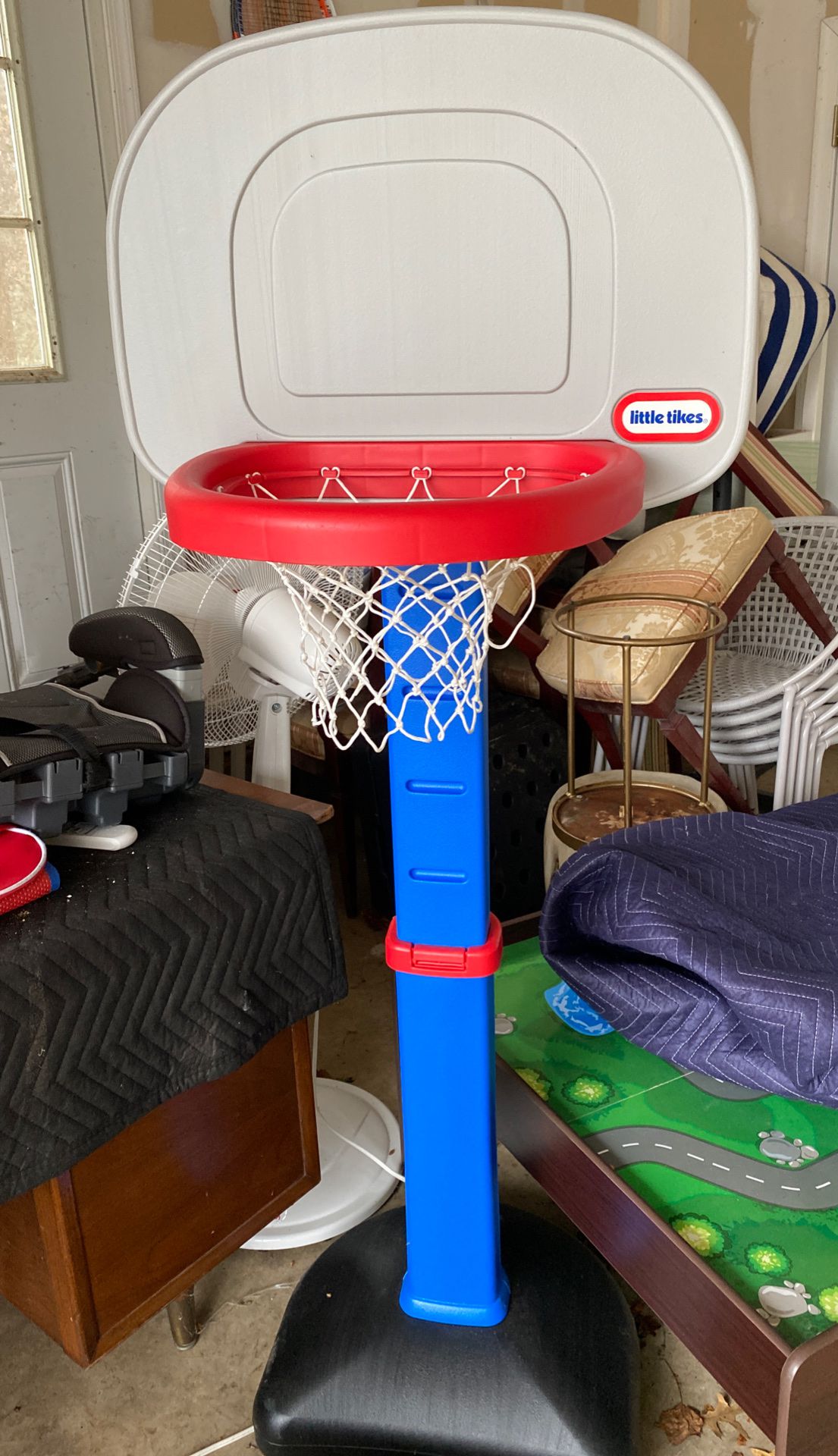 Little tikes basketball hoop