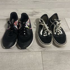 Girls Tennis Shoes Size 5.5