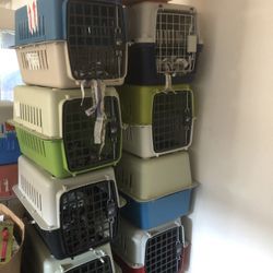 Small Crates For Small or medium dog or cat. $20 Each